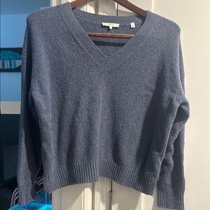 Vince Women's Blue V-Neck Sweater